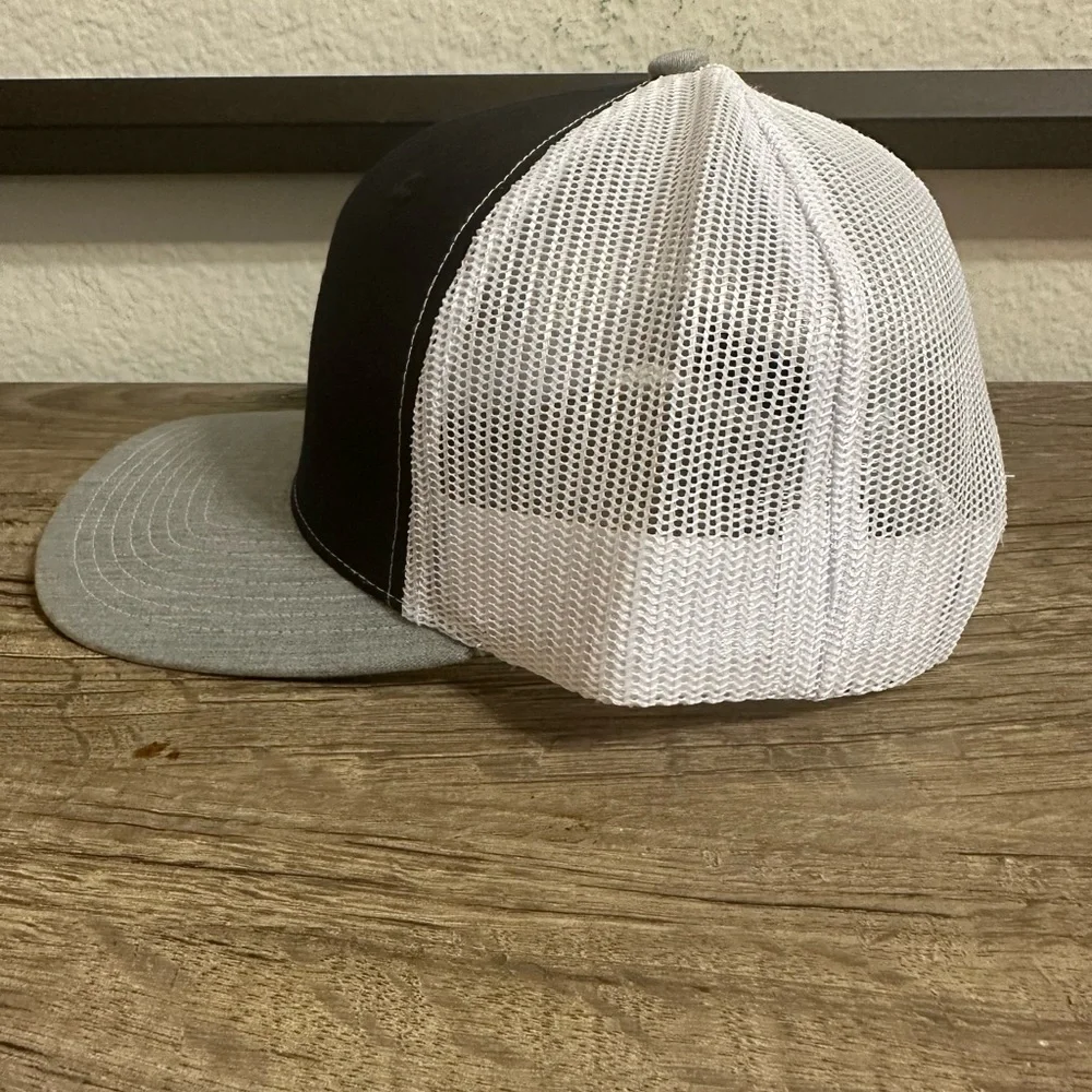 Hat - Picture 2 of 3